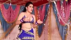 Reproducir Madhu hoi hoi ki dudh khamewla spangla.