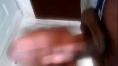 Играть По умолчанию включено