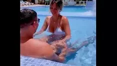 Odtwórz Borderndo bem gostoso na piscina do hotel! vem ver &msmash; &msmash; &msmash; meu only iff4ns james augustine aloysius joyce gumiero, aqui a putaria rola solta