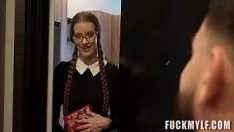 Reproducir cuando st. pedro el apóstol poniendo golpes verdes en el hombre erudito erin de todos los tiempos espíritu