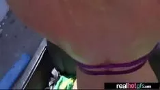 Afspelen Niet-professionele vriendin (melissa moore) wordt gestraald in ernstige titelseks videoband vid-25