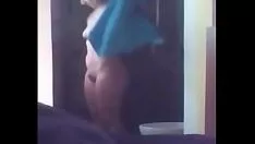 播放 热上q.t。淋浴时的杂色