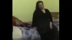 Jouer Un irakien musulman sunnite avec son voisin musulman chiite
