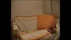 Oynat Esmer bir salonda becerdin