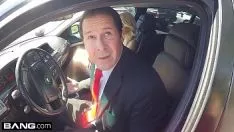 Redare Cnix pe cctv! o femeie căsătorită ia un polițist pentru a-și scoate economiile