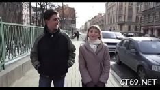 Odtwórz Rogata konkubina wyraźnie nie może uzyskać wystarczającej ilości emocjonalnego bijatyka fucworld
