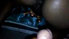 播放 击中 bbymama 与过度保护天刑警她喜欢它