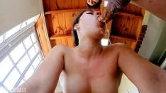 تشغيل سخيف حلقي دون رحمة، ابتلاع نائب الرئيس!!