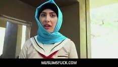 Abspielen Muslimsfuck – einem mädchen im hijab beibringen, wie man fickt