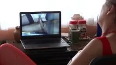 Redare Compilare - îmi place să mă masturbez, uitându-mă la porno și să am ejaculații mari pe tot corpul