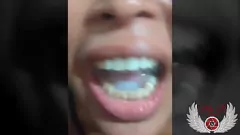 Reproducir Video de mamada amateur: Sorte de puta caliente semen con un final feliz