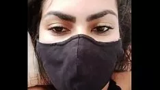 Jouer Confabtinkle avec un vrai champion brésilien chaud qui utilise un gode, me fait entrer ses seins, se fait sans aide et s'efforce d'atteindre l'orgasme