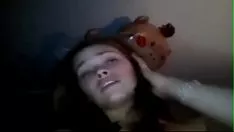 Riproduci Lass francaise con il suo boyami