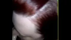 चलाएँ इस पर बड़ी लाल स्लेजिंग